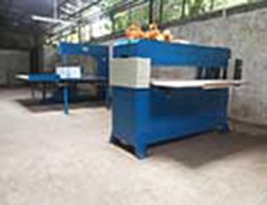 客户订购一套珍珠棉加工设备(图)